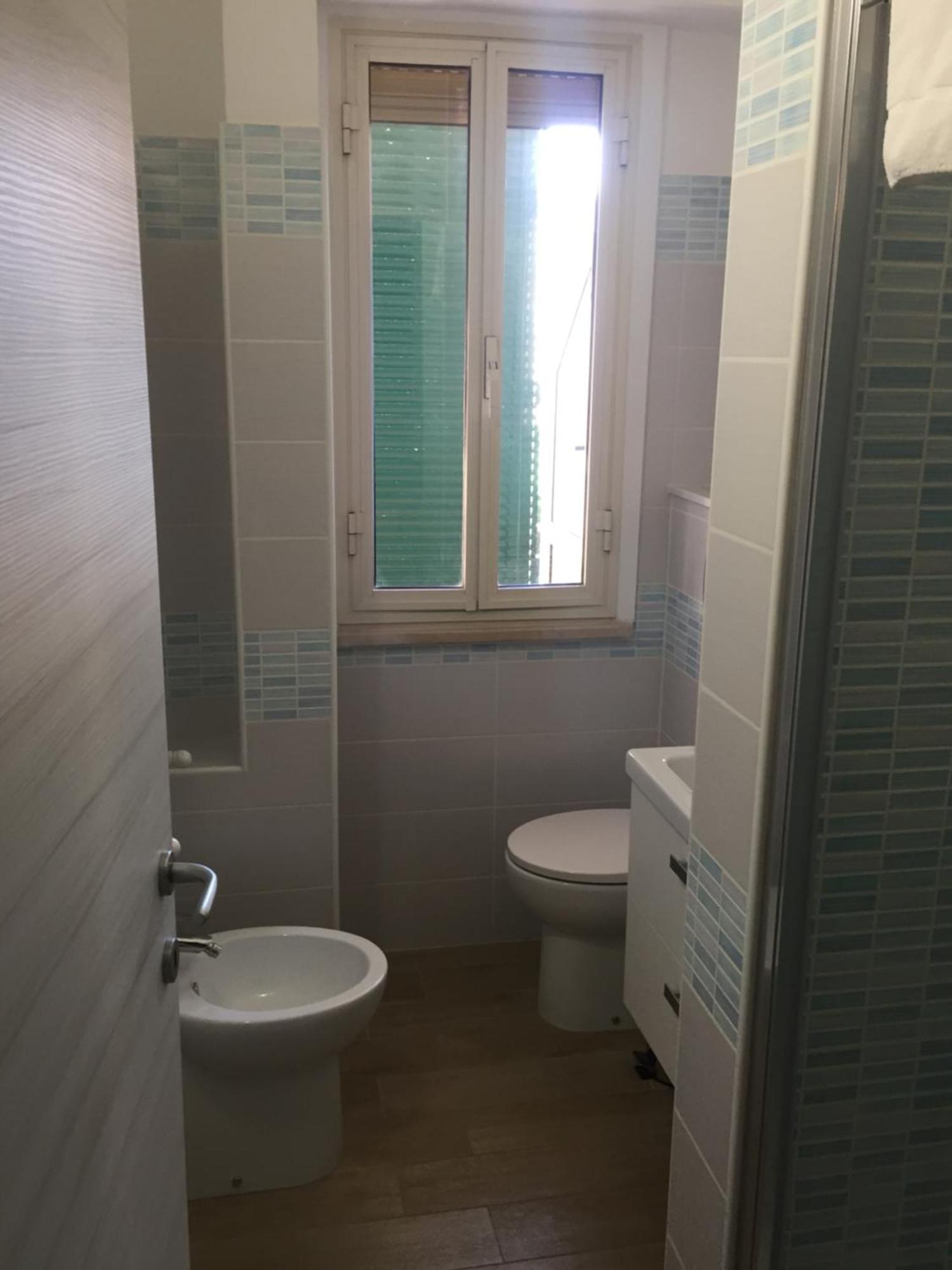 جنوى Il Viaggiatore Via Rimini Serapo المظهر الخارجي الصورة